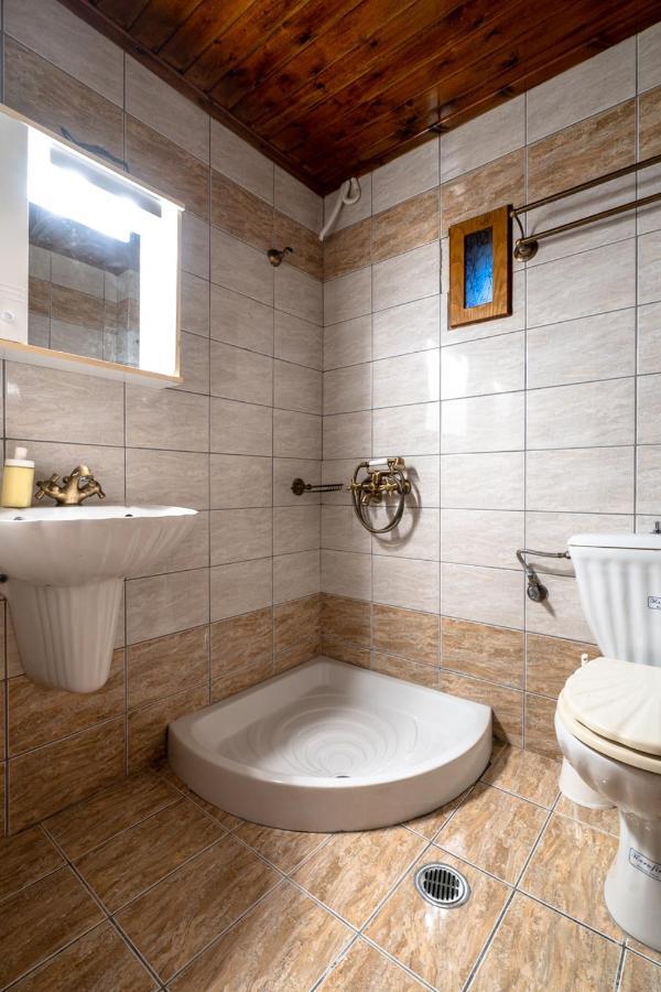 Villa Tzaniana Apomarma Bagian luar foto